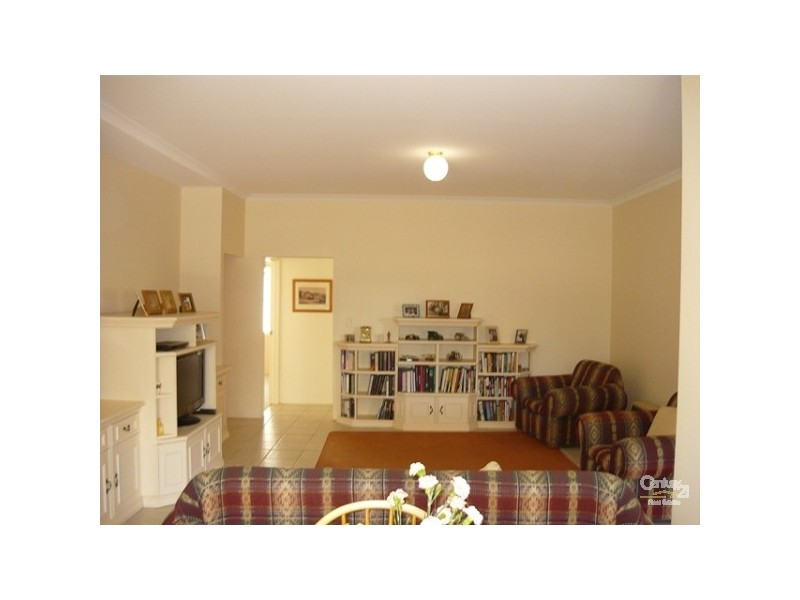 1 Lamont Court, Meadow Springs WA 6210