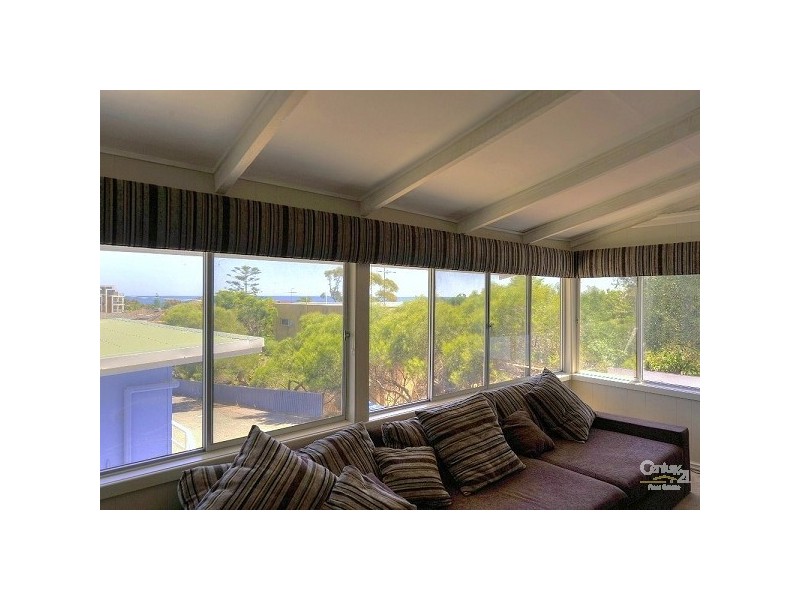 5/5 Janis Street, Halls Head WA 6210