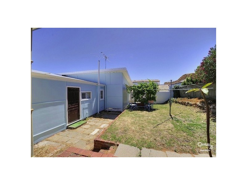 5/5 Janis Street, Halls Head WA 6210