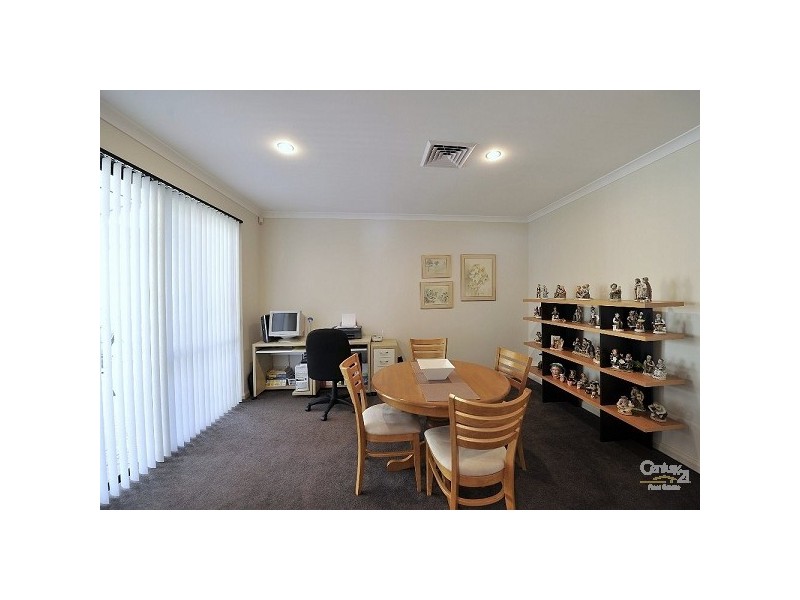 14 Malone Loop, Meadow Springs WA 6210