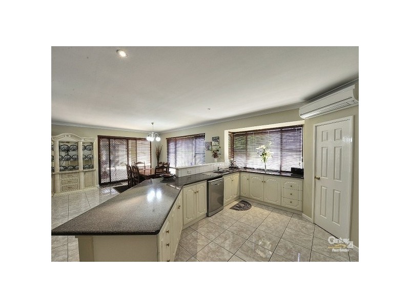 34 Tallas Road, Silver Sands WA 6210