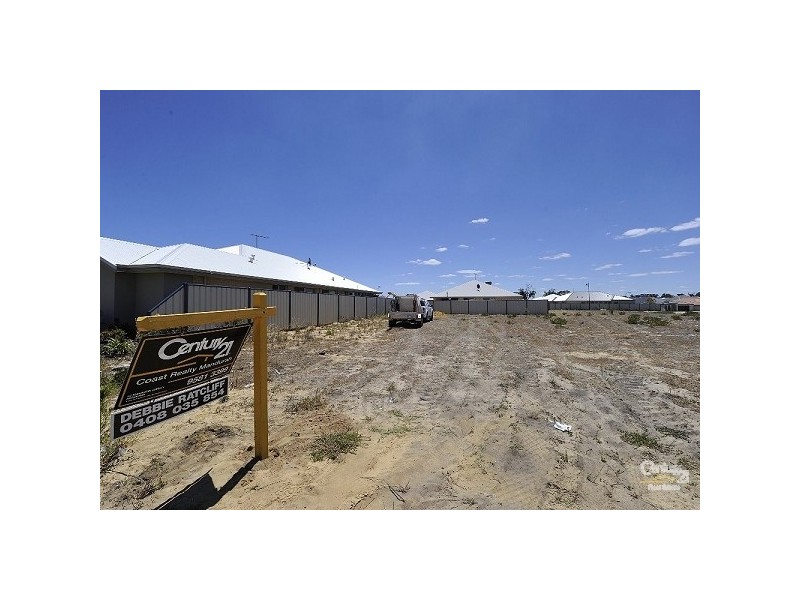 37 Oakwood Gate, Meadow Springs WA 6210