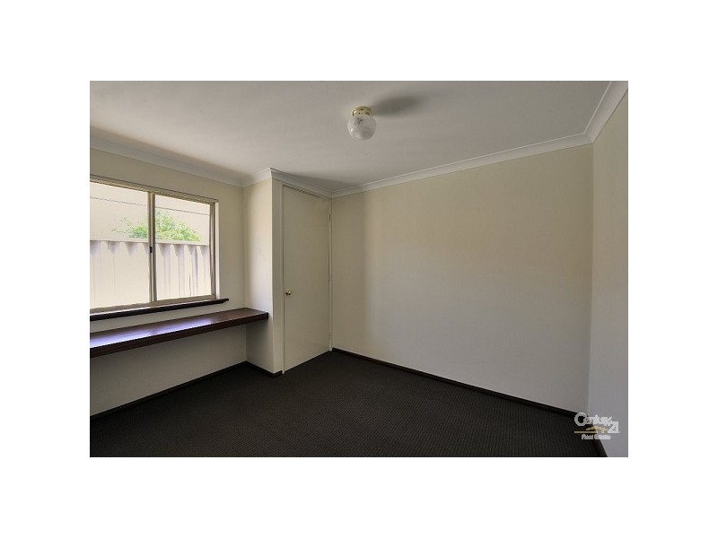 4 St Annes Terrace, Meadow Springs WA 6210