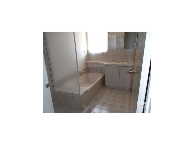 1/17 Balmoral Parade, Mandurah WA 6210