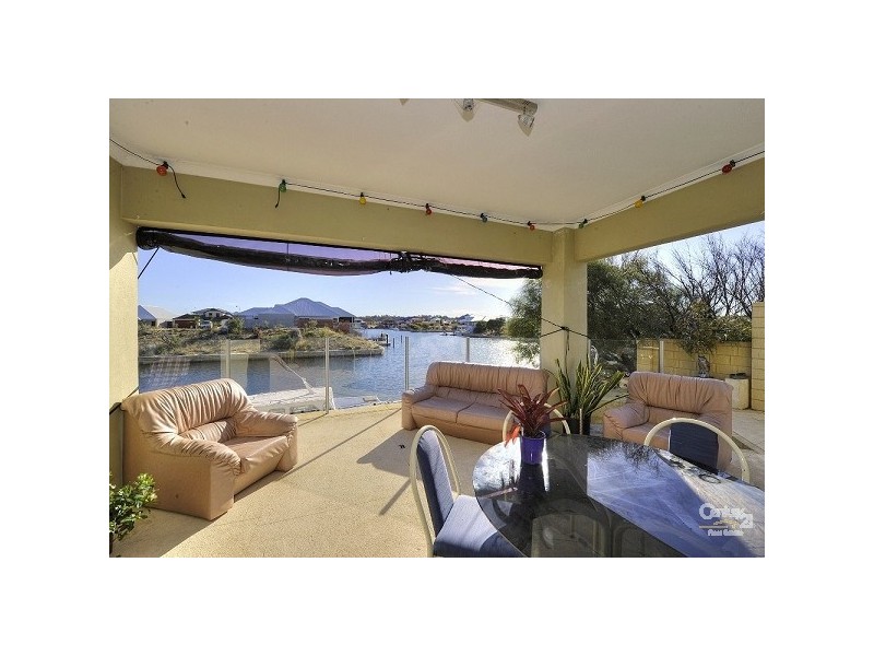 61 Sandpiper Island Retreat, Wannanup WA 6210