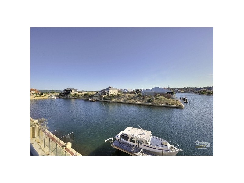 61 Sandpiper Island Retreat, Wannanup WA 6210
