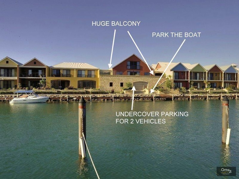 24/19 San Marco Quays, Halls Head WA 6210