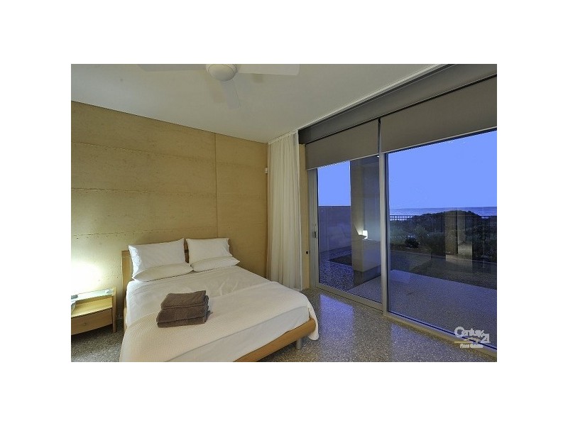 99 Boardwalk Boulevard, Halls Head WA 6210