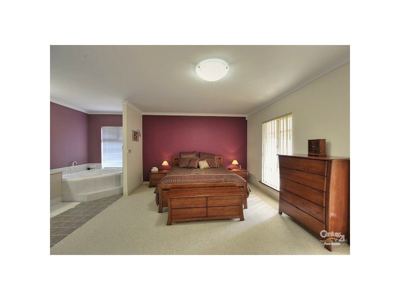 53 Silverton Crescent, Erskine WA 6210