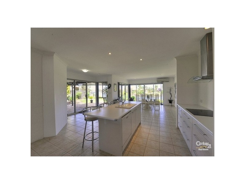 49 Delta Drive, South Yunderup WA 6208