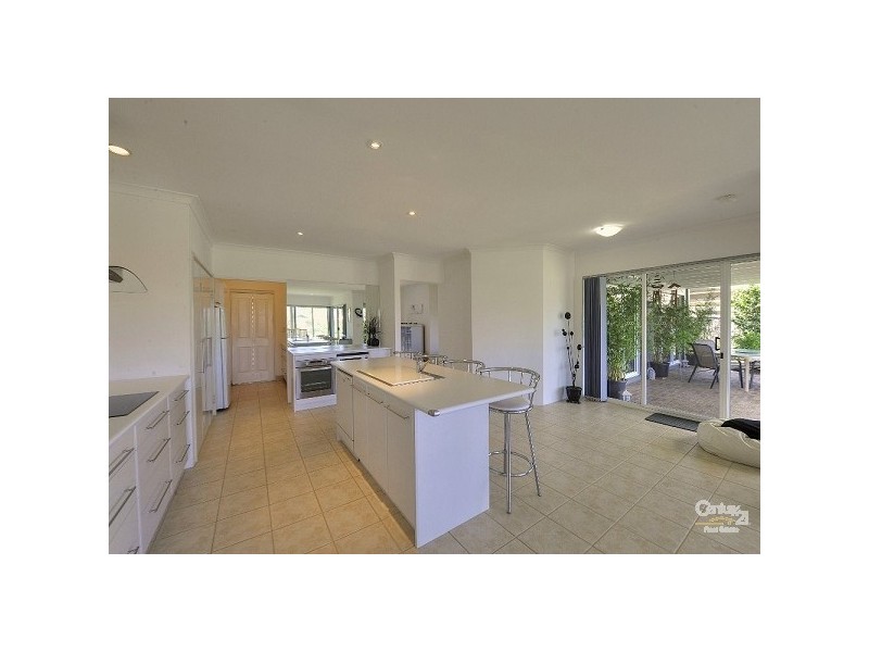 49 Delta Drive, South Yunderup WA 6208