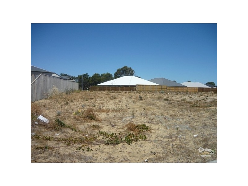 5 Splendens Turn, Halls Head WA 6210
