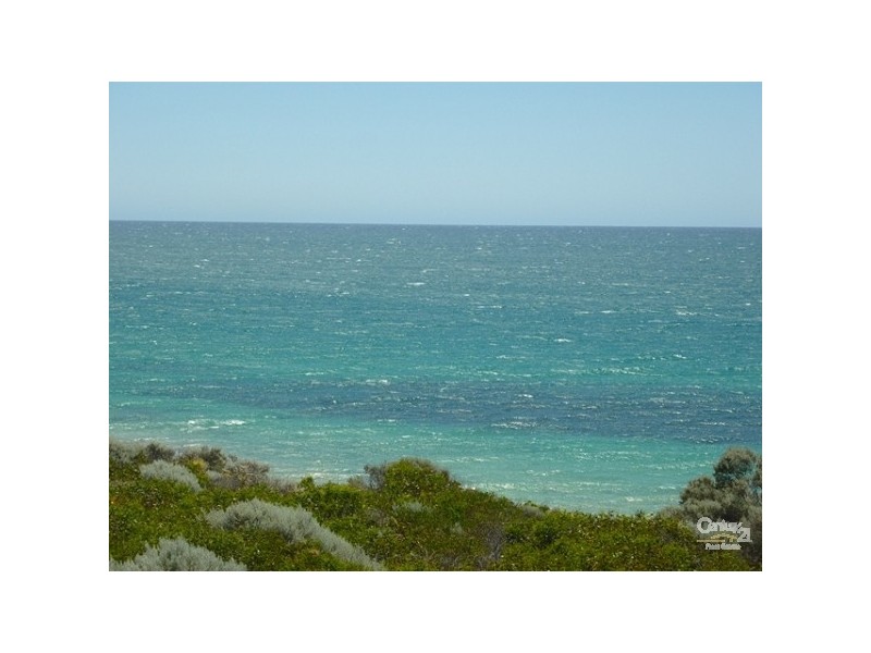 5 Splendens Turn, Halls Head WA 6210