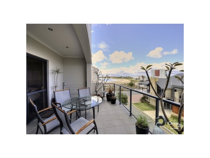 5, 27 Breakwater Parade, Mandurah WA 6210