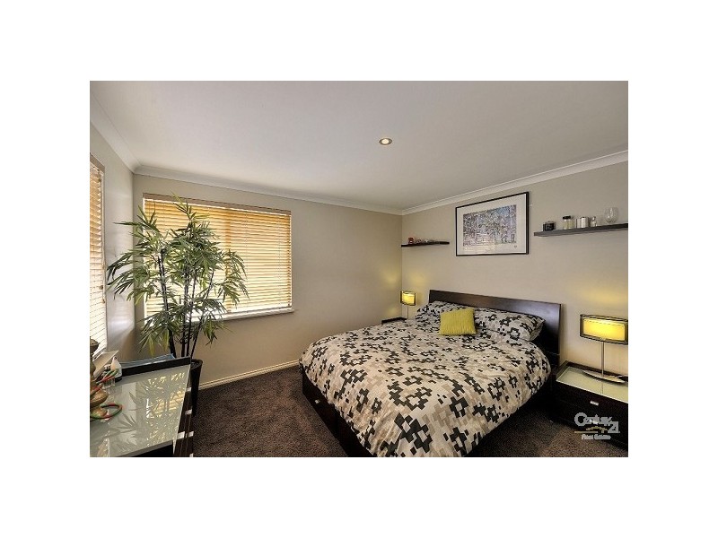 5, 27 Breakwater Parade, Mandurah WA 6210