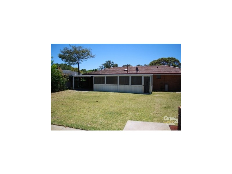 11 Moat Street, Mandurah WA 6210