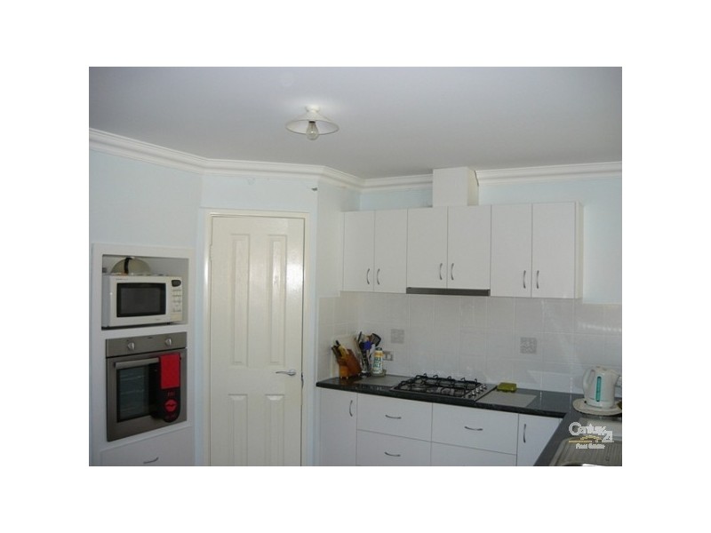 21 Buttercup Parkway, Halls Head WA 6210