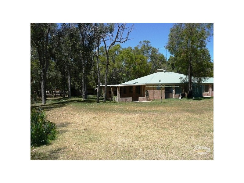 10 Yalgorup Drive, Bouvard WA 6211