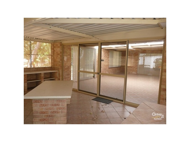 10 Yalgorup Drive, Bouvard WA 6211