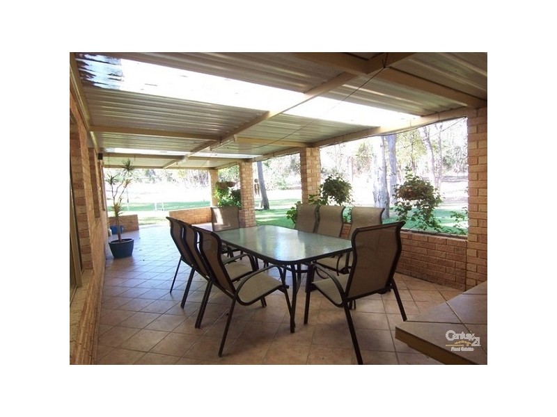 10 Yalgorup Drive, Bouvard WA 6211