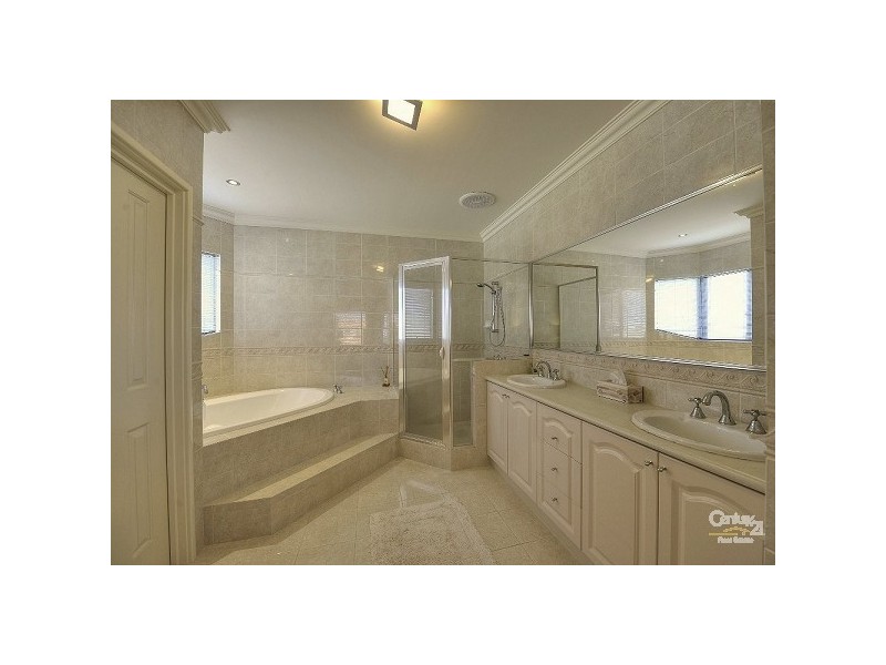 53 Ronsard Drive, San Remo WA 6210