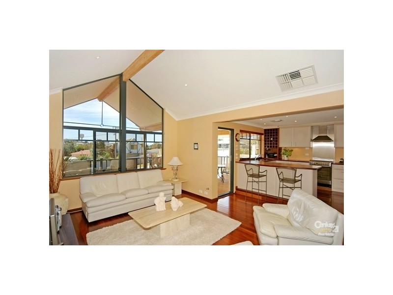140 McLarty Road, Halls Head WA 6210