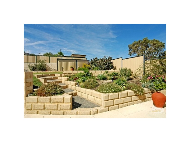 140 McLarty Road, Halls Head WA 6210