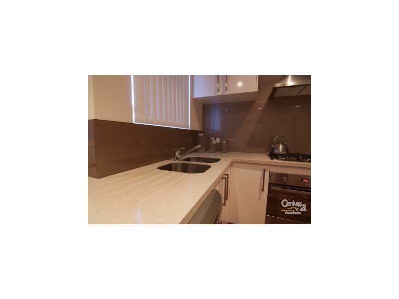 10 Illyarrie Street FALCON, Mandurah WA 6210