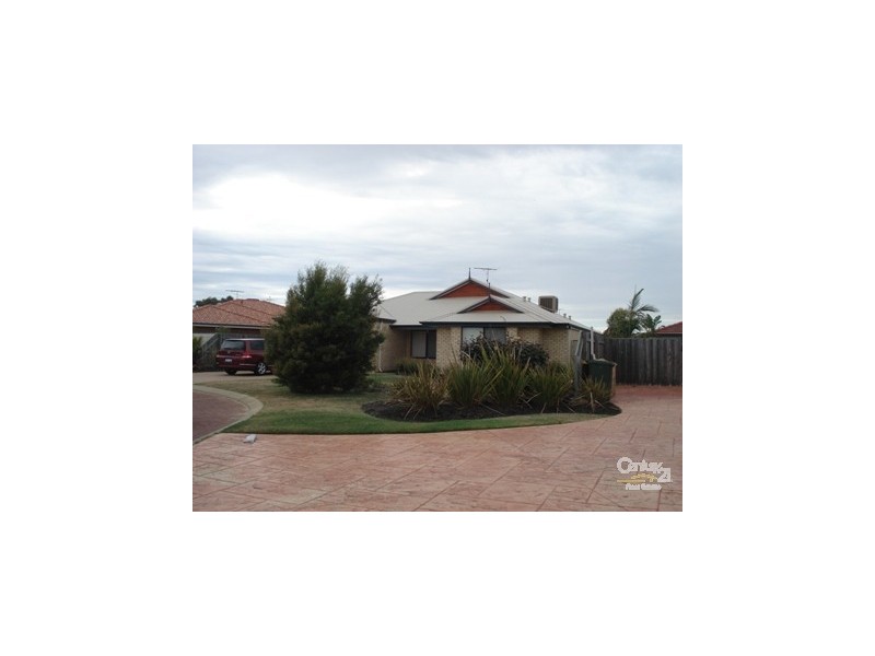 15 Whitegum Pass HALLS HEAD, Mandurah WA 6210