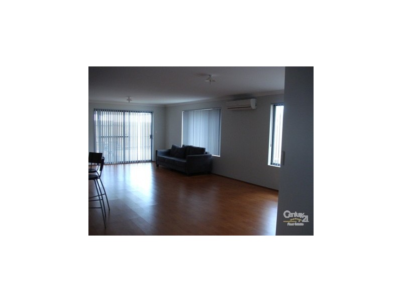 18 Wanjeep Street DUDLEY PARK, Mandurah WA 6210