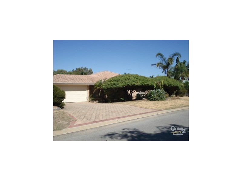 4 Muntries Place HALLS HEAD, Mandurah WA 6210