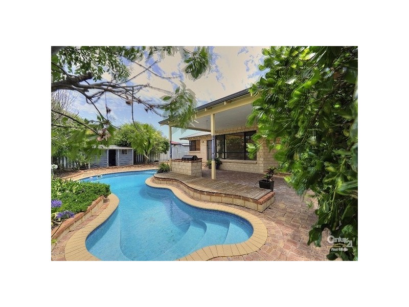 19 Sao Vincente Parkway, Secret Harbour WA 6173