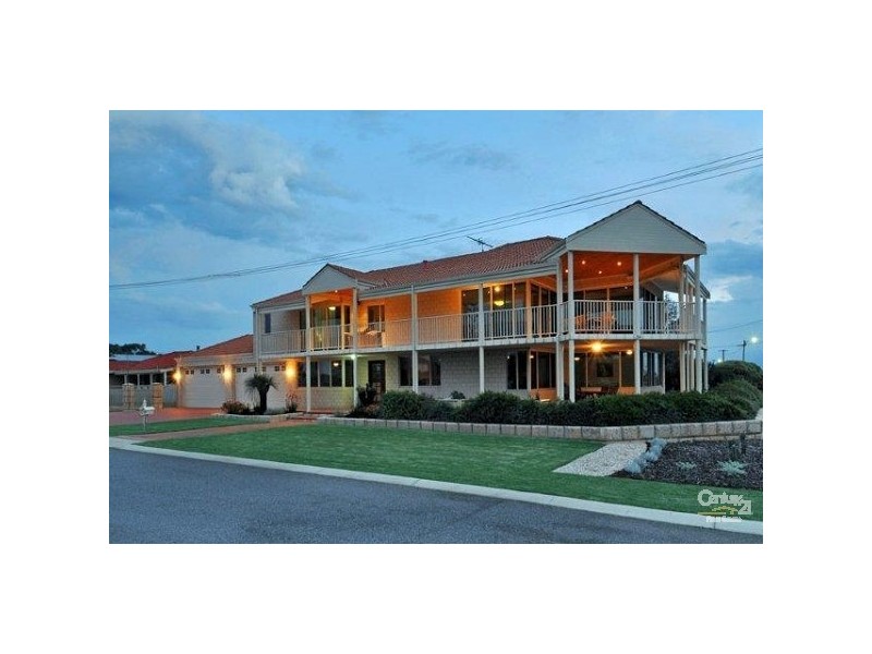 5 Sabina Drive, Madora Bay WA 6210