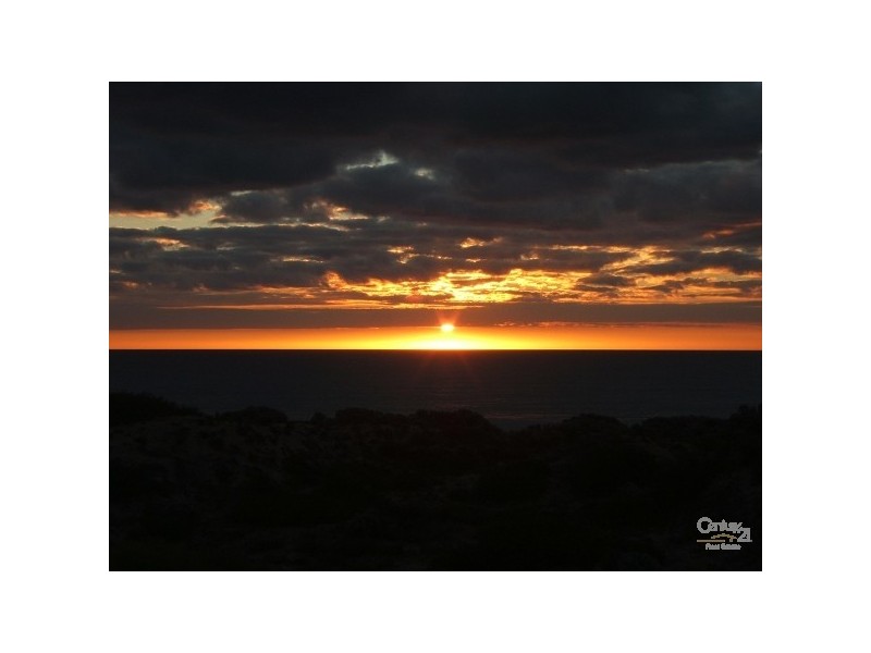 5 Sabina Drive, Madora Bay WA 6210