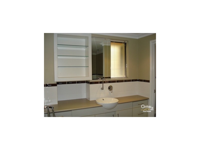 2/4 Dorsadura Way MANDURAH OCEAN MARINA, Mandurah WA 6210