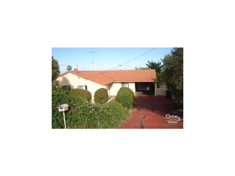 30 Scrivener Place HALLS HEAD, Mandurah WA 6210