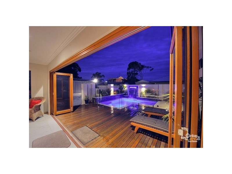 10 Dampier Drive, Falcon WA 6210