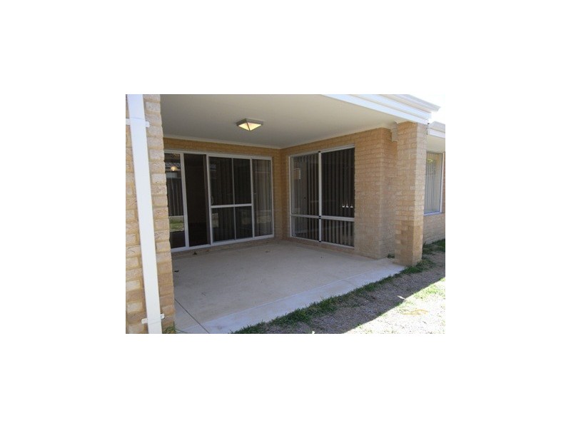 1A Doreen Street DUDLEY PARK, Mandurah WA 6210