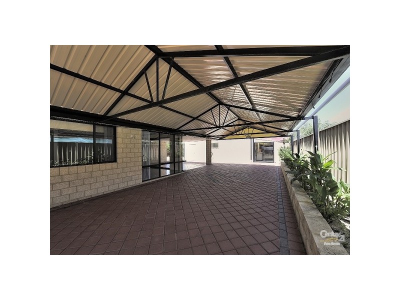 34 Erica Street, Coodanup WA 6210