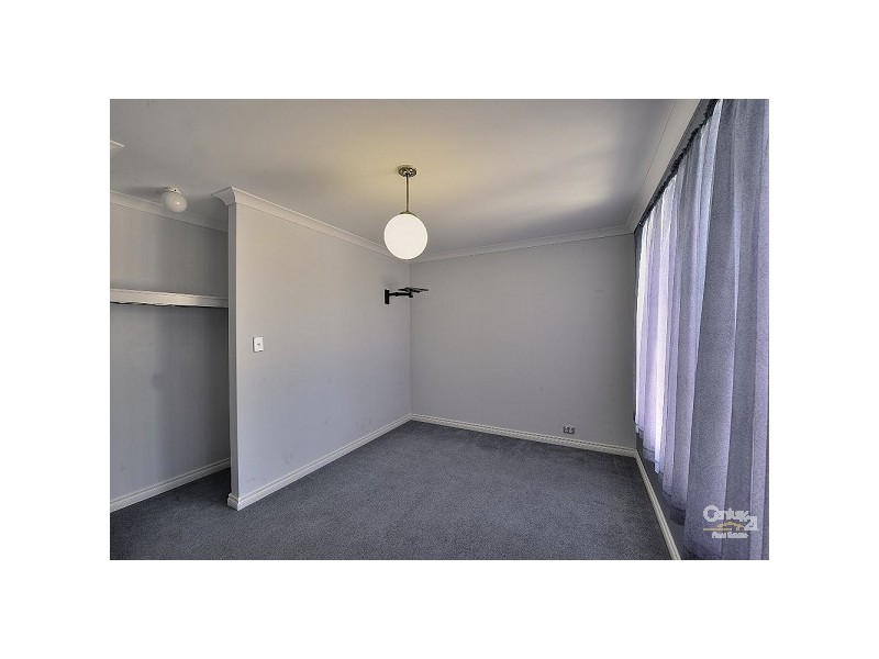 34 Erica Street, Coodanup WA 6210