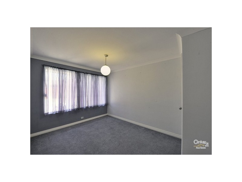 34 Erica Street, Coodanup WA 6210