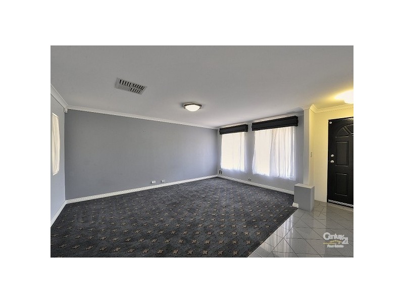 34 Erica Street, Coodanup WA 6210