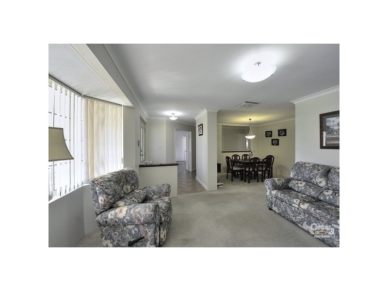 14 Waterville Retreat, Meadow Springs WA 6210