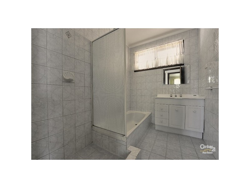 2/7 Nairn Road, Coodanup WA 6210