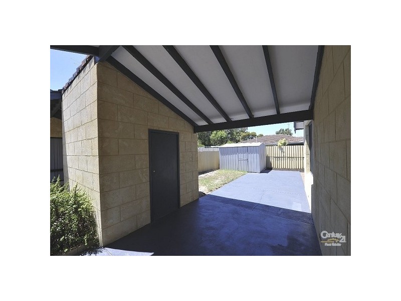 2/7 Nairn Road, Coodanup WA 6210