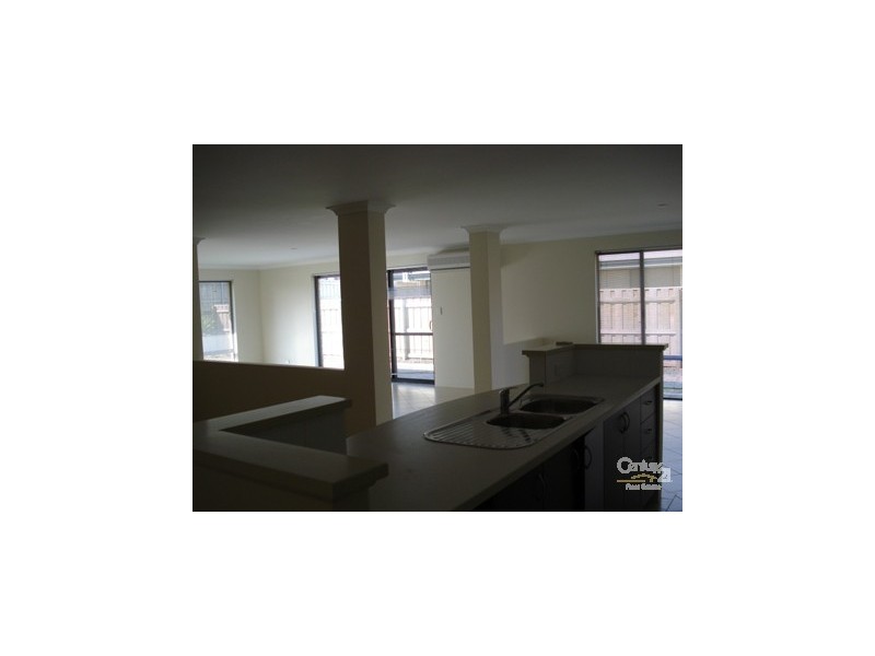 43 Carissa Turn HALLS HEAD, Mandurah WA 6210