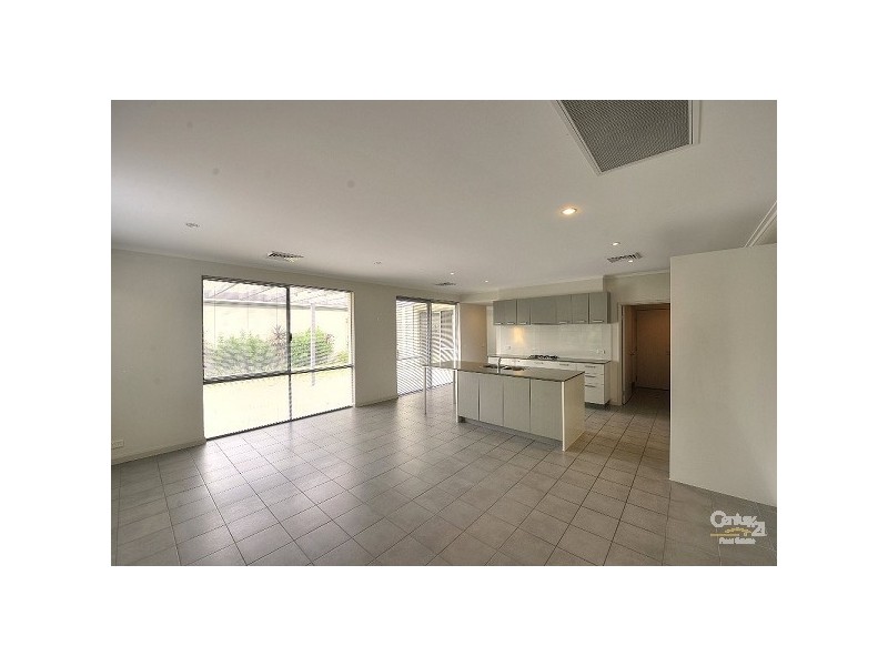 5 Malone Loop MEADOW SPRINGS, Mandurah WA 6210