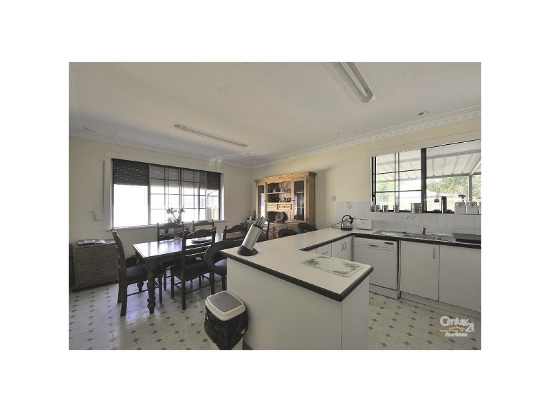 18 Hancock Ave, Mandurah WA 6210