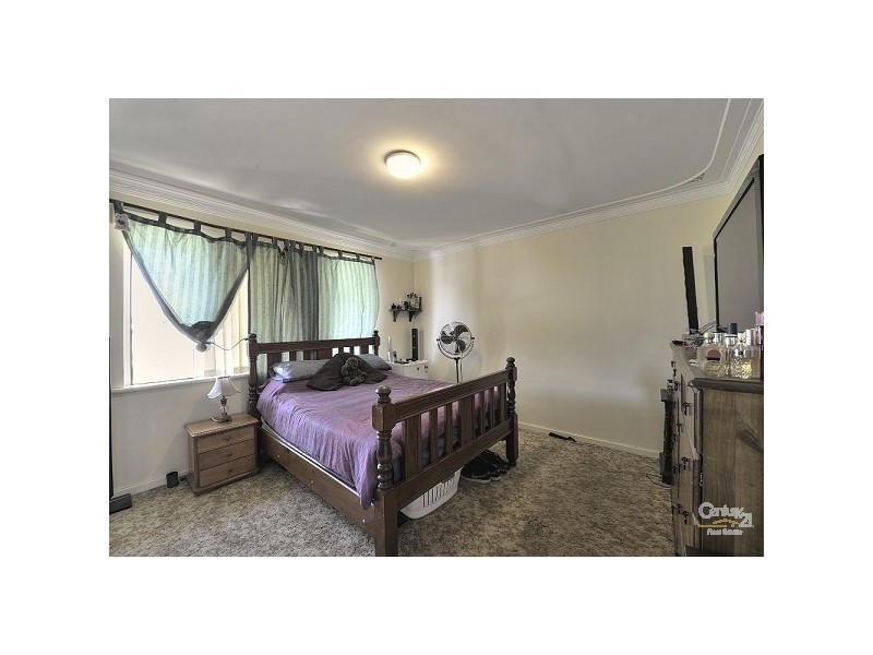 18 Hancock Ave, Mandurah WA 6210