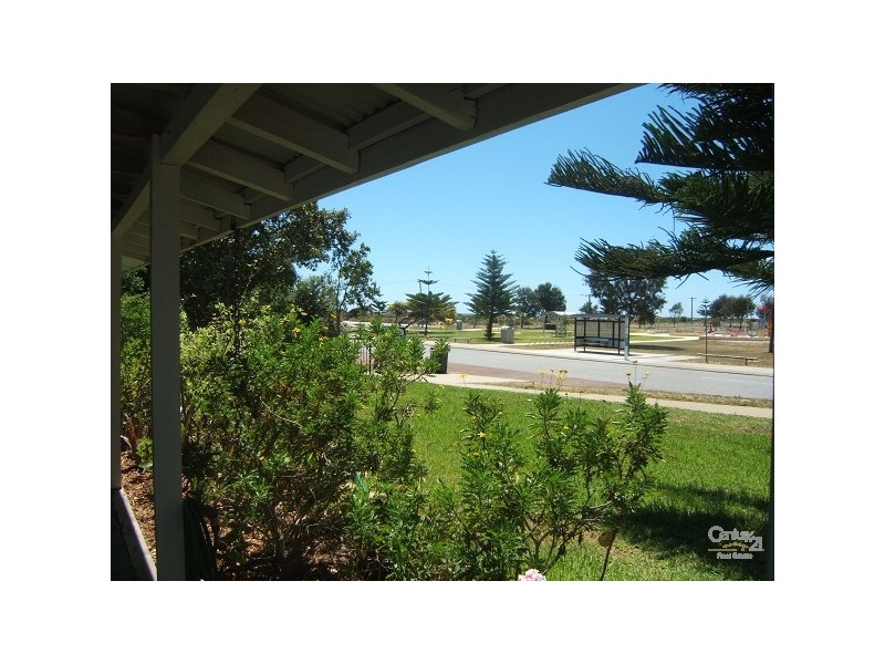 5 Madora Beach Road, Madora Bay WA 6210